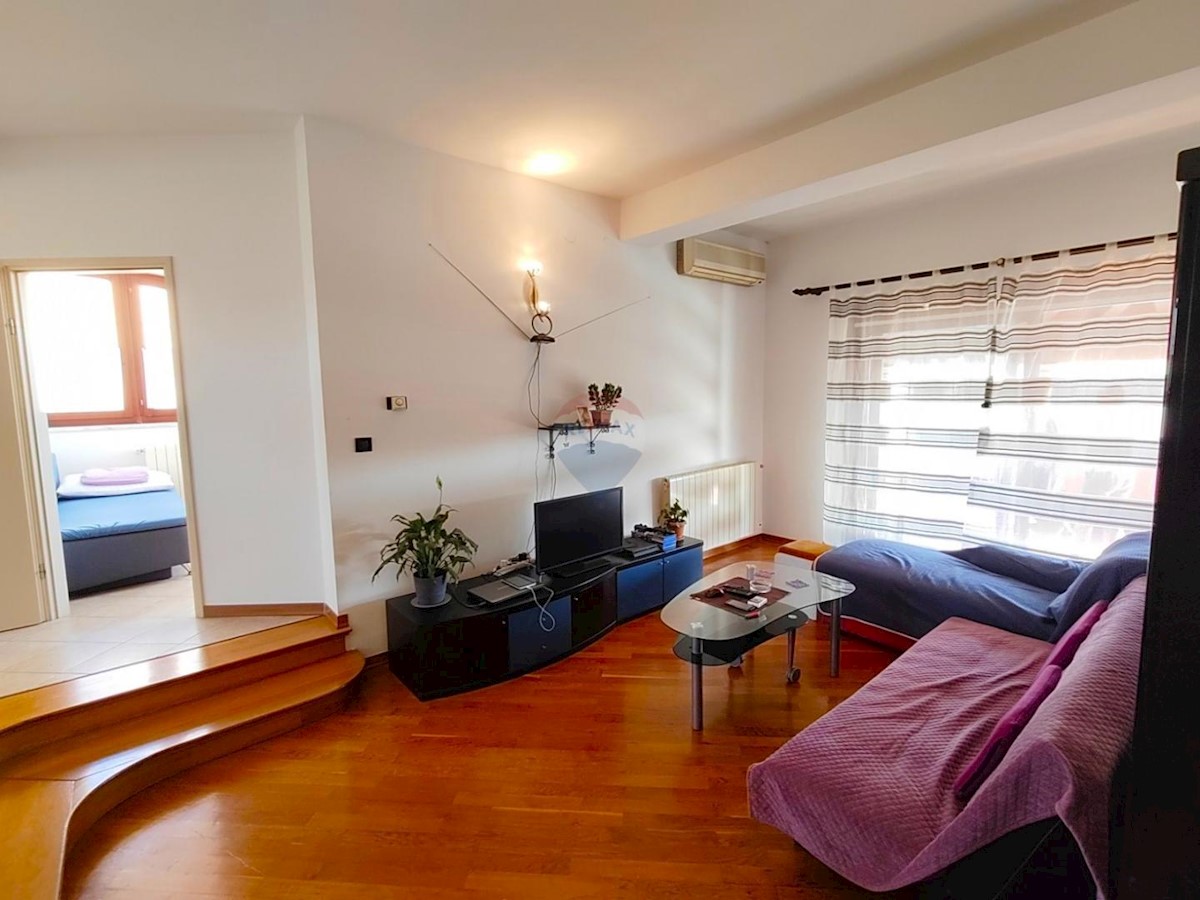 Stanovanje/Apartma Rovinj, 200m2