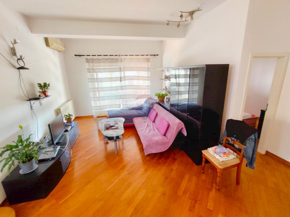 Stanovanje/Apartma Rovinj, 200m2