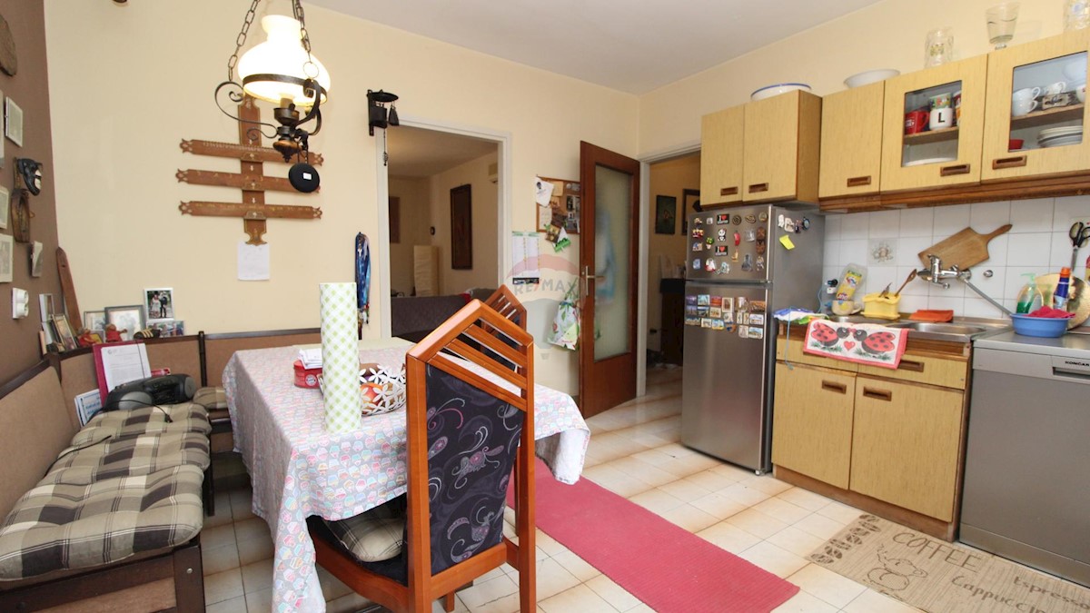 Stanovanje/Apartma Vrsar, 88,27m2