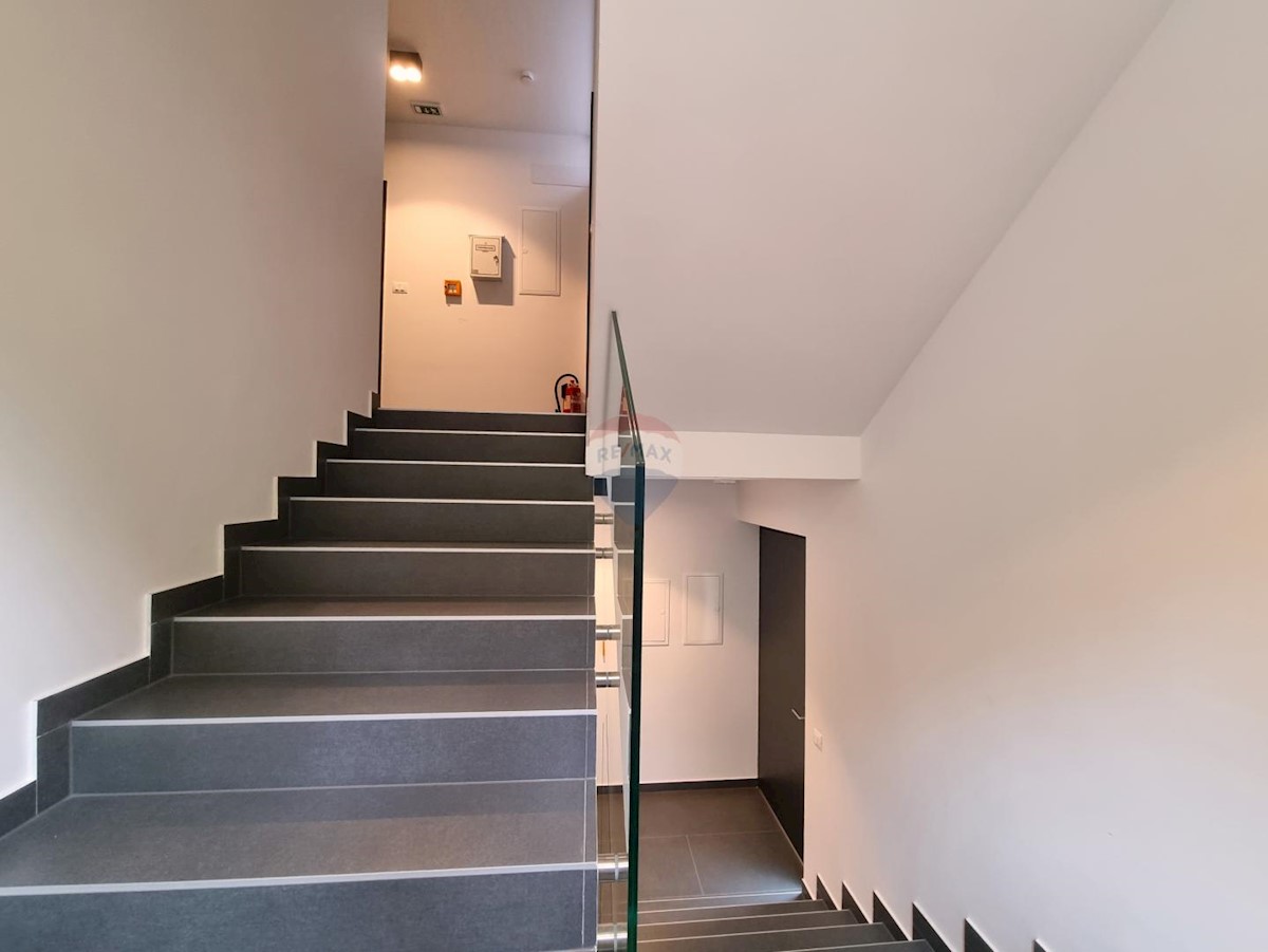 Stanovanje/Apartma Costabella, Rijeka, 78,93m2