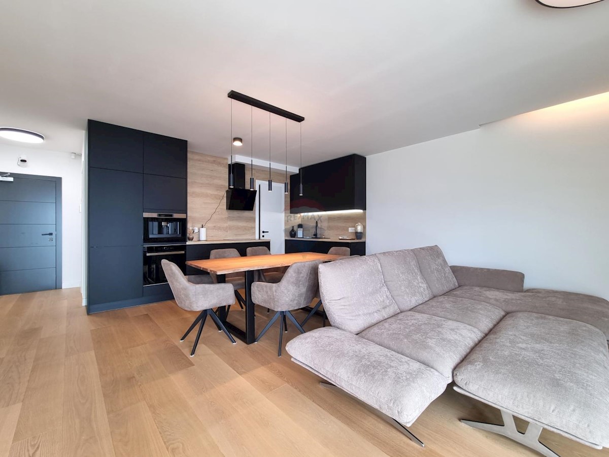 Stanovanje/Apartma Costabella, Rijeka, 78,93m2