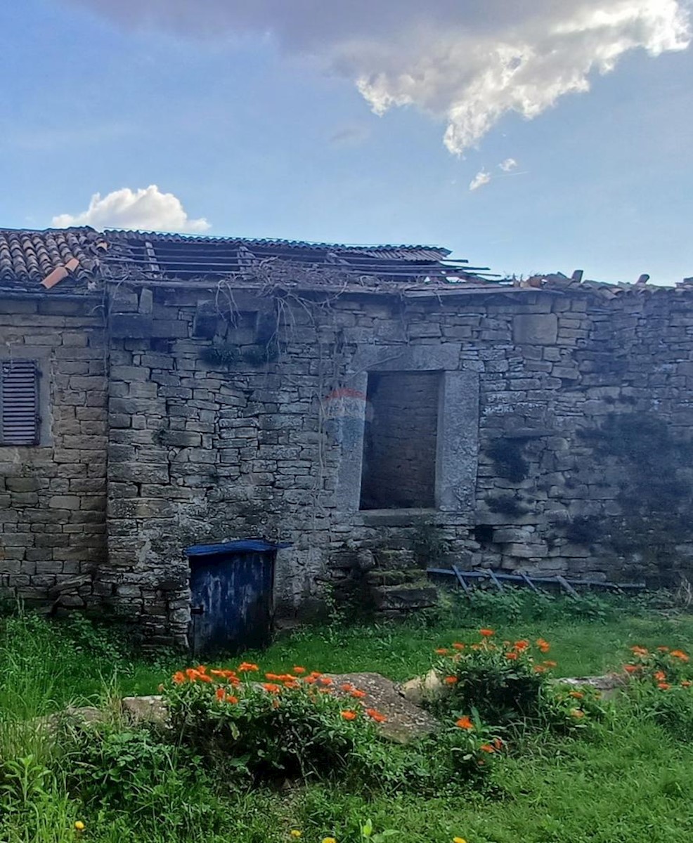 Hiša Kućibreg, Buje, 75m2