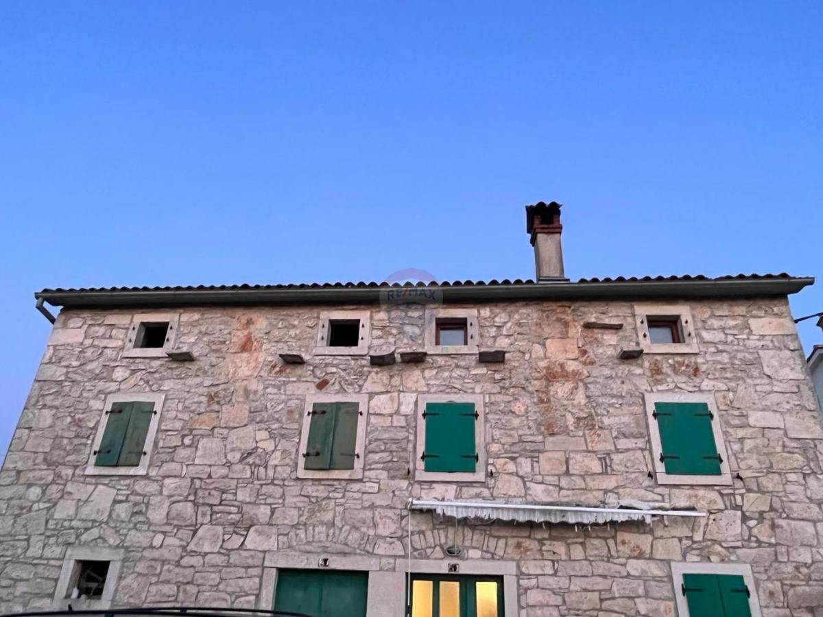 Hiša Rovinjsko Selo, Rovinj, 110m2