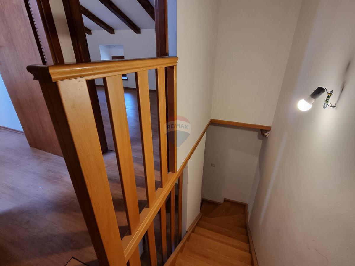 Hiša Rovinjsko Selo, Rovinj, 110m2