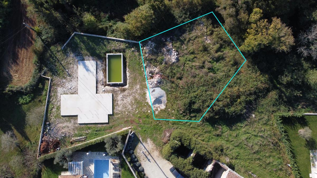 ISTRIA, BARBAN - Building plot 700 m2 with permits