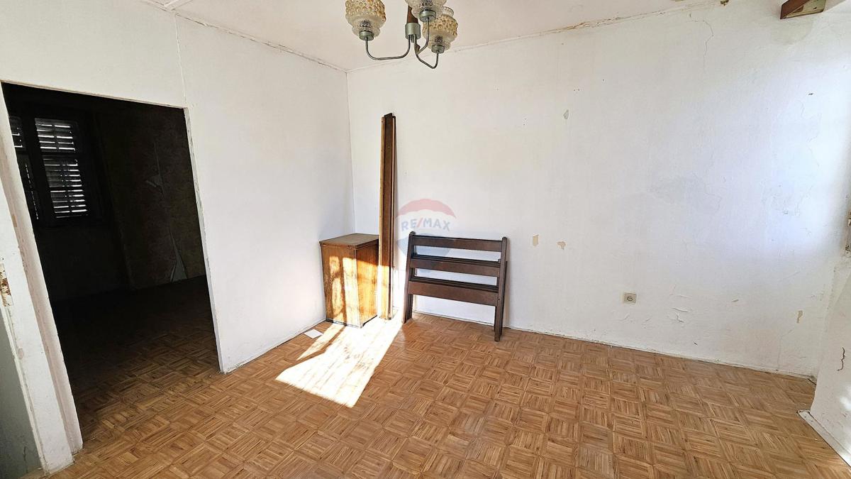 Hiša Buje, 150m2