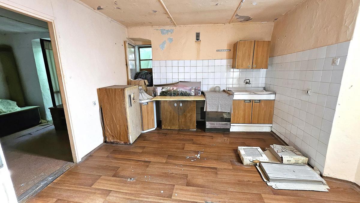 Hiša Buje, 150m2