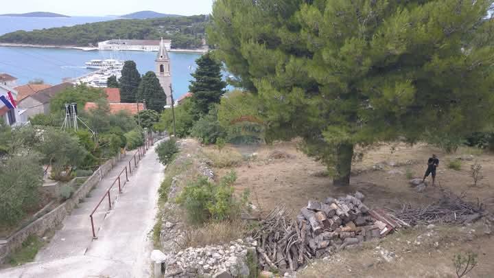 Stavbno zemljišče Prvić Luka, Vodice, 904m2