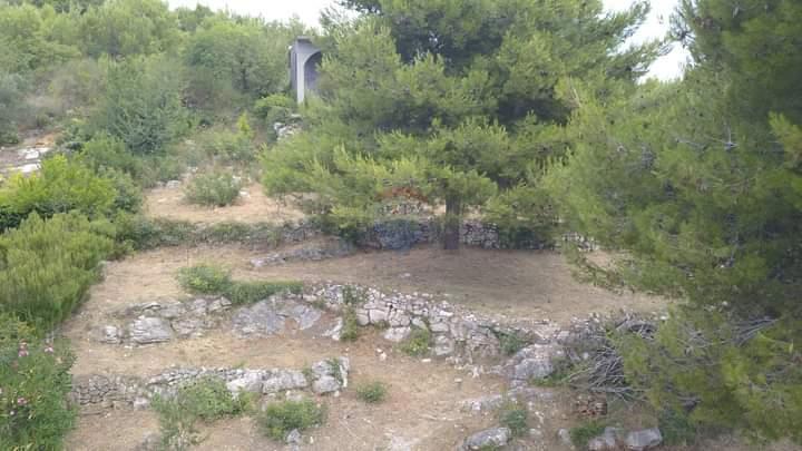 Stavbno zemljišče Prvić Luka, Vodice, 904m2