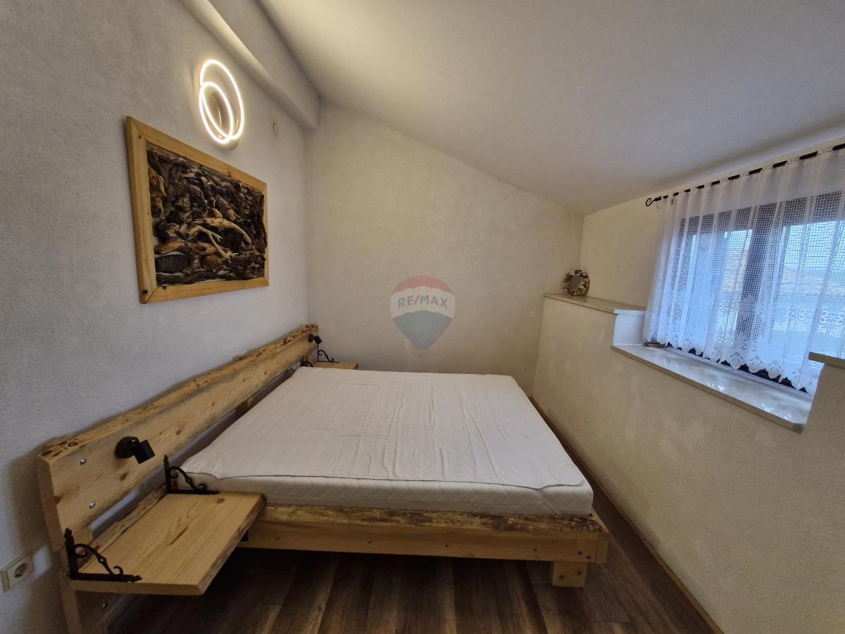 Hiša Rakalj, Marčana, 74m2