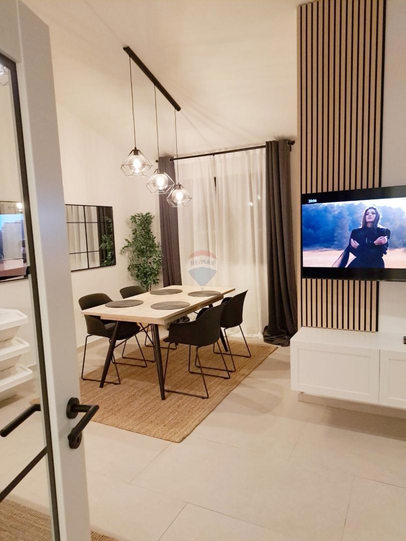 Hiša Tar, Tar-Vabriga, 90m2