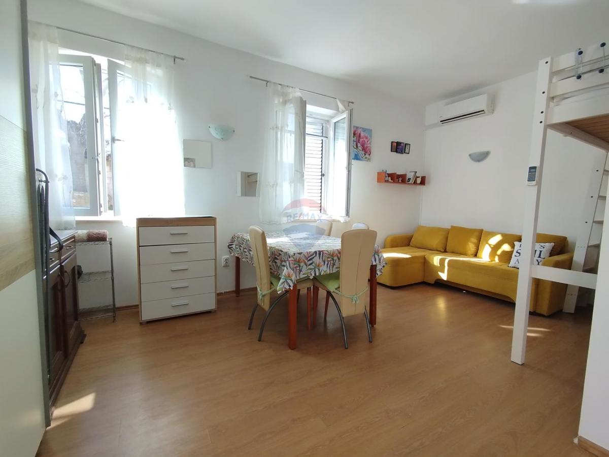 Stanovanje/Apartma Rovinj, 29m2