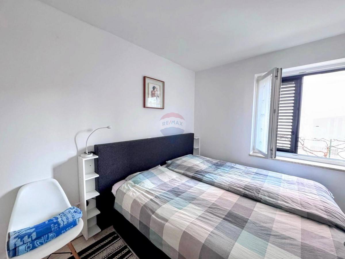 Stanovanje/Apartma Malinska, Malinska-Dubašnica, 66m2