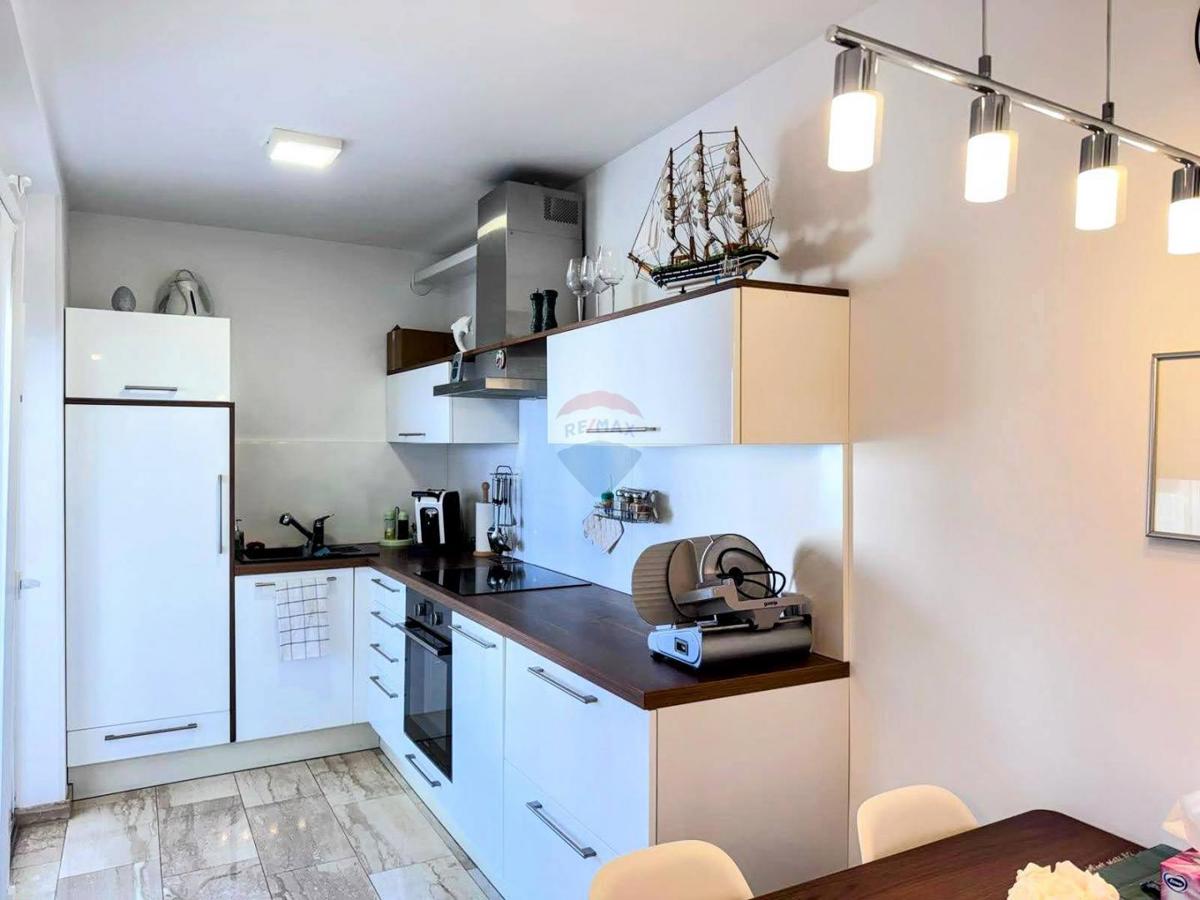 Stanovanje/Apartma Malinska, Malinska-Dubašnica, 66m2