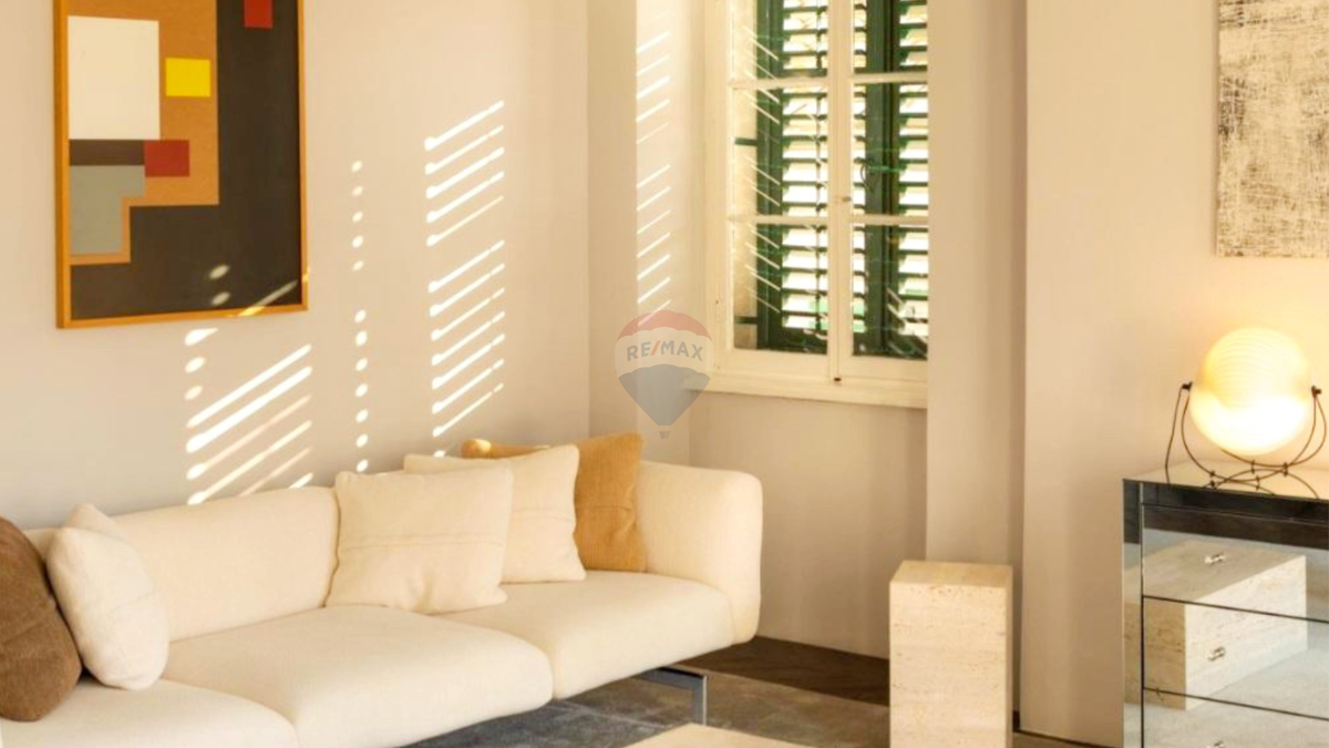 Stanovanje/Apartma Grad, Šibenik, 75m2