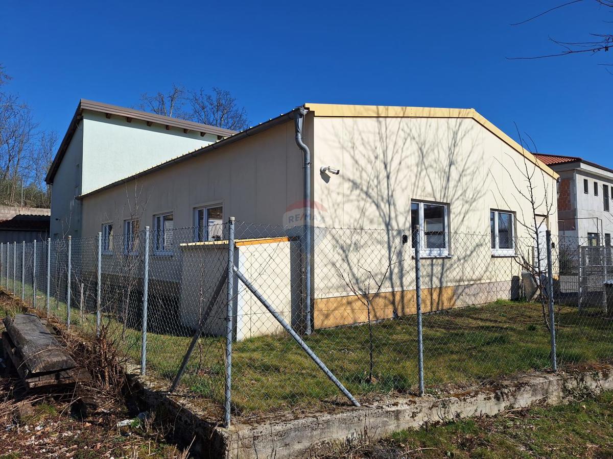 Hiša Jurdani, Matulji, 350m2