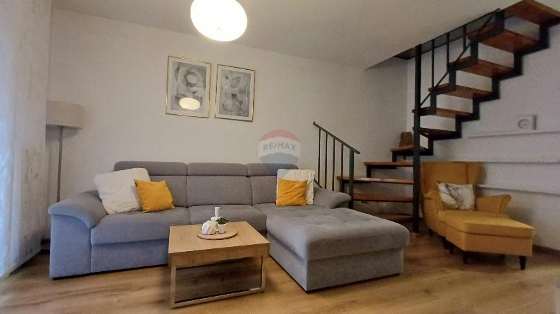Hiša Nova Veruda, Pula, 400m2