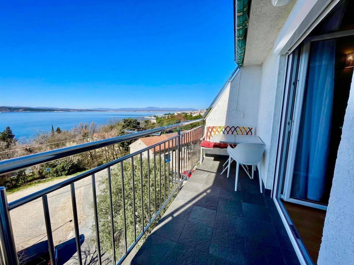 Crikvenica, Center – Enosobno Stanovanje v 2. Vrsti od Morja