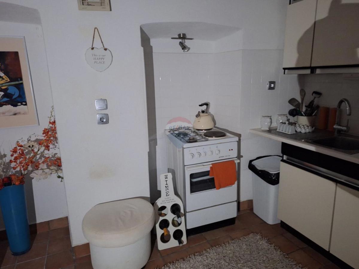 Hiša Jurandvor, Baška, 30m2