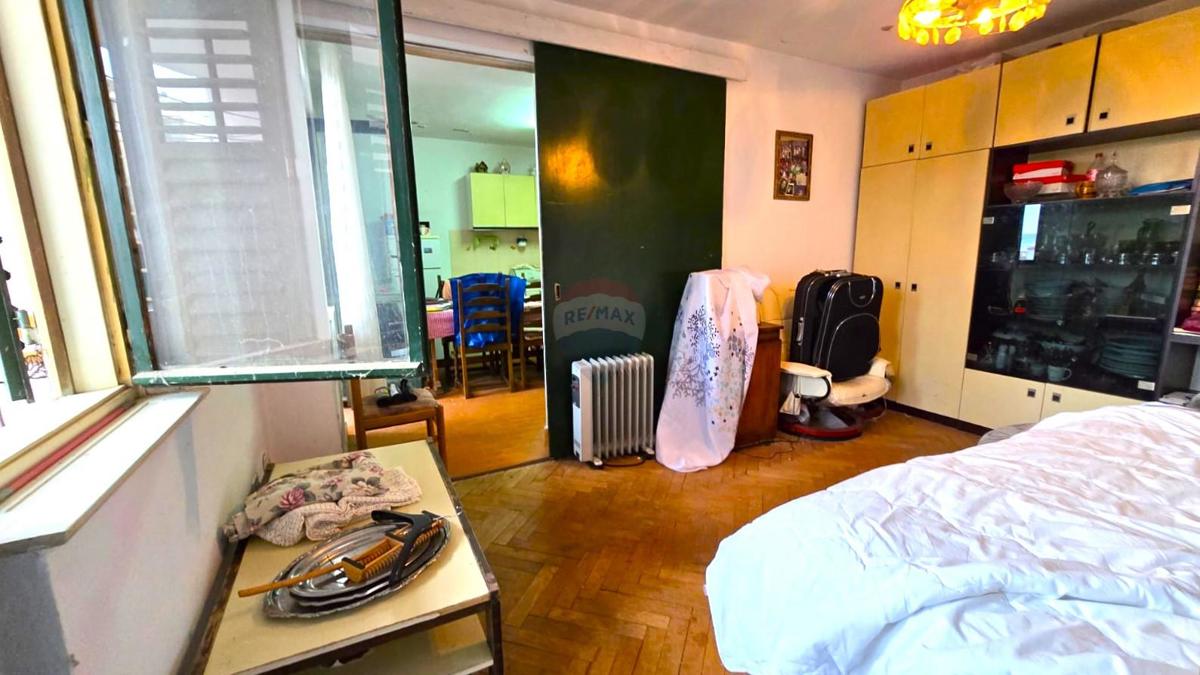 Istra, Rovinj, stanovanje z 2 spalnicama, balkonom, pogledom na morje, parkiriščem