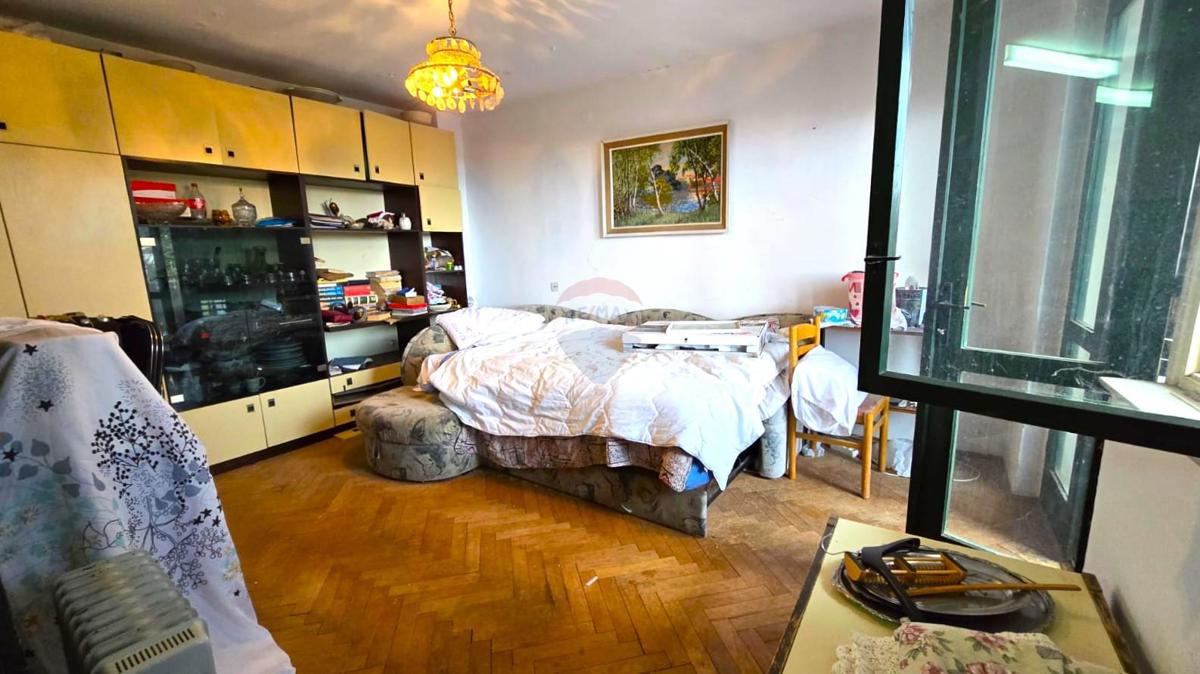 Istra, Rovinj, stanovanje z 2 spalnicama, balkonom, pogledom na morje, parkiriščem