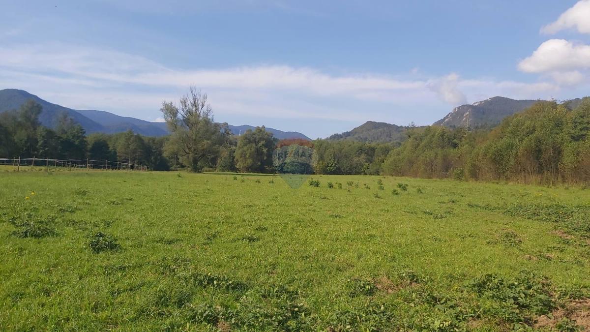 Stavbno zemljišče Brod na Kupi, Delnice, 3.900m2