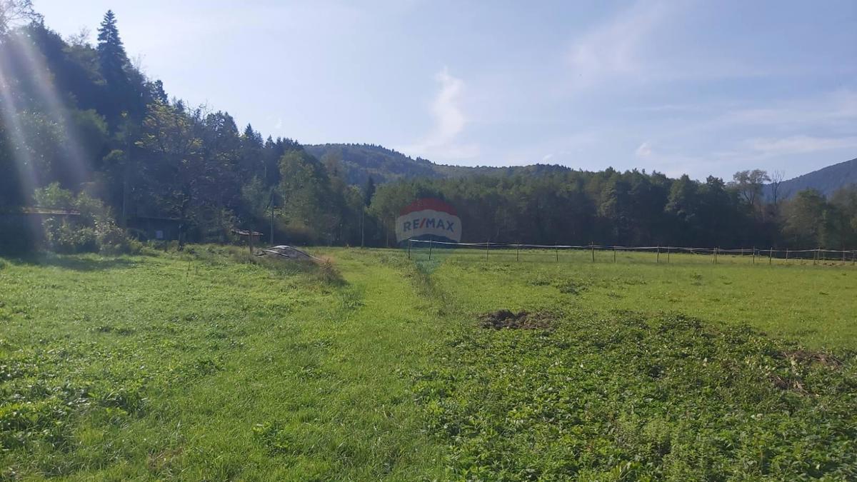 Stavbno zemljišče Brod na Kupi, Delnice, 3.900m2