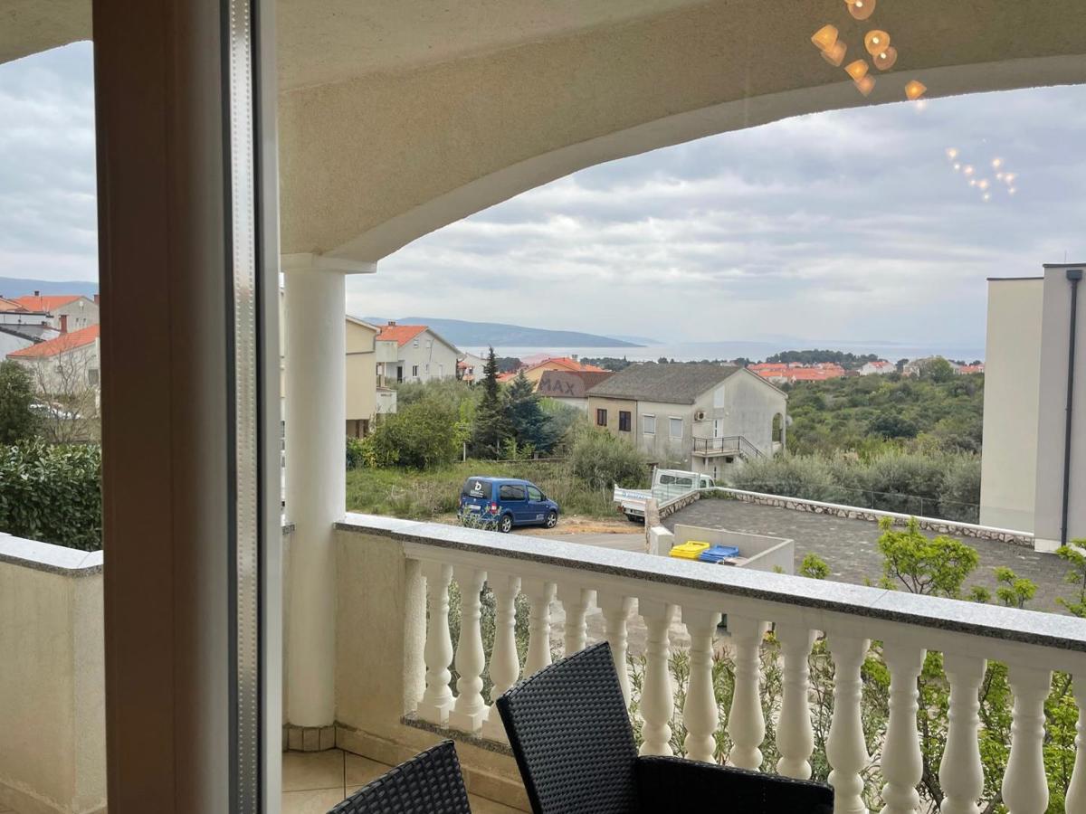 Krk, objekt s sedmimi stanovanjskimi enotami, panoramski pogled