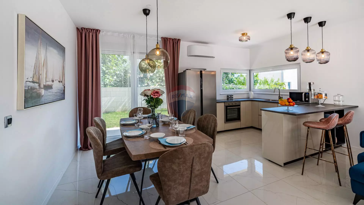 Hiša Barbat na Rabu, Rab, 300m2