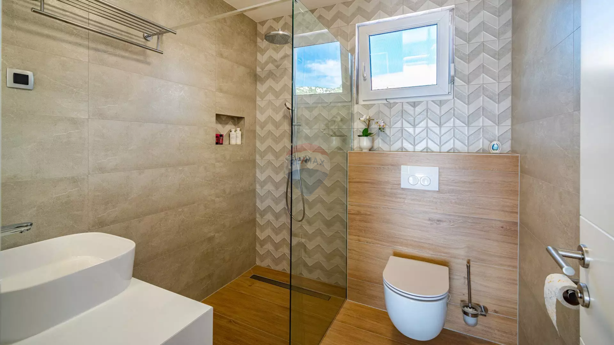 Hiša Barbat na Rabu, Rab, 300m2