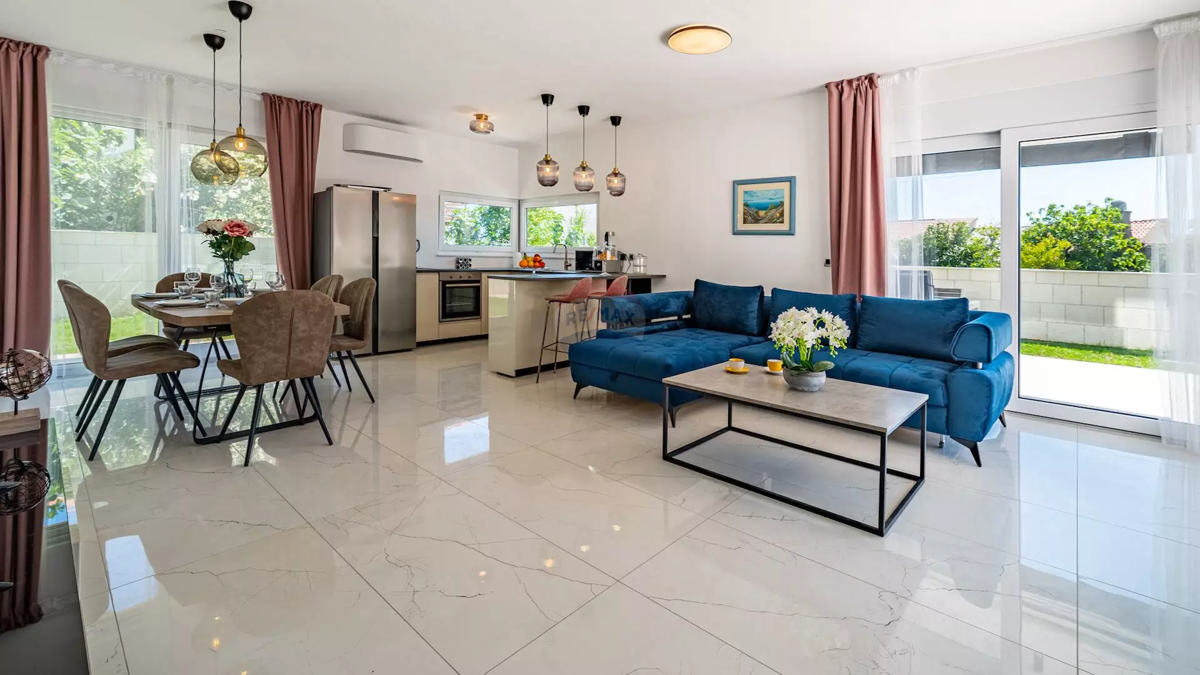 Hiša Barbat na Rabu, Rab, 300m2