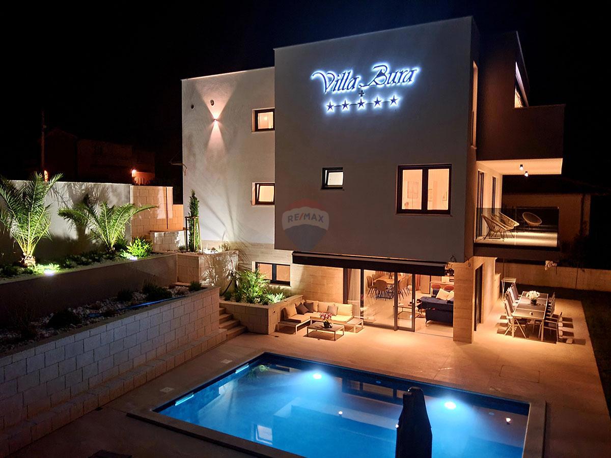 Hiša Barbat na Rabu, Rab, 300m2