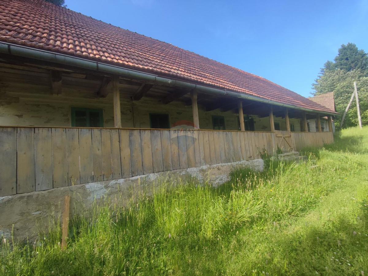 Hiša Donje Dubrave, Ogulin, 102m2