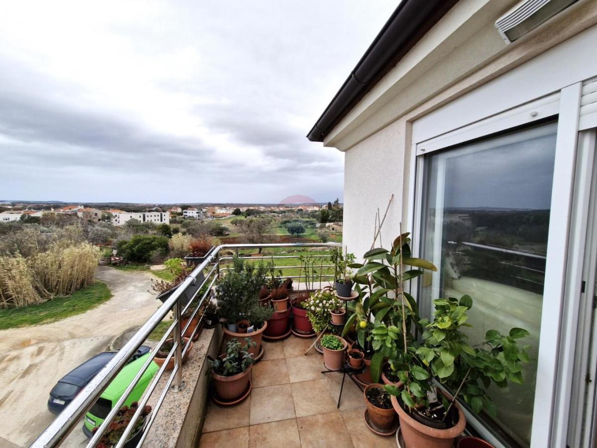 Stanovanje/Apartma Veli vrh, Pula, 74,77m2