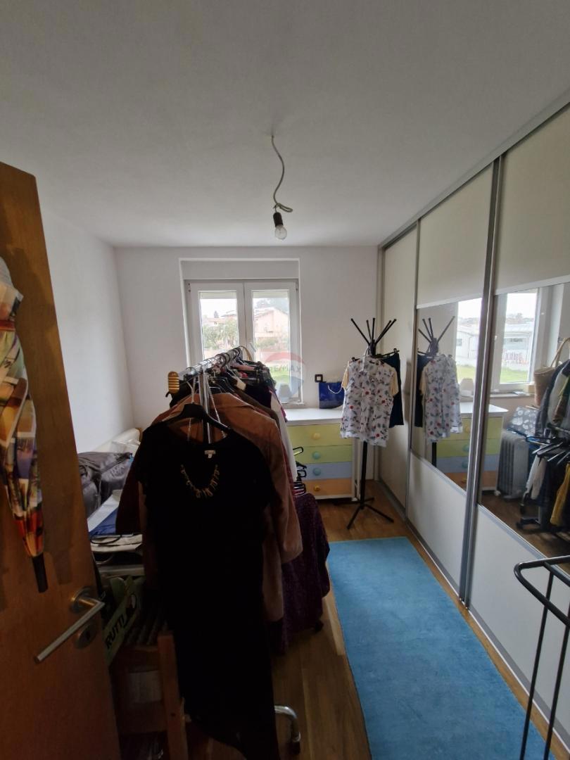 Stanovanje/Apartma Veli vrh, Pula, 74,77m2