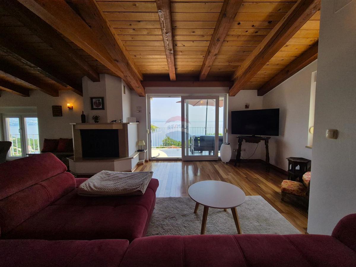Stanovanje/Apartma Ičići, Opatija - Okolica, 107,04m2