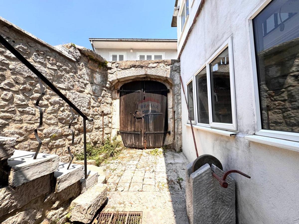 Hiša Grižane-Belgrad, Vinodolska Općina, 60m2