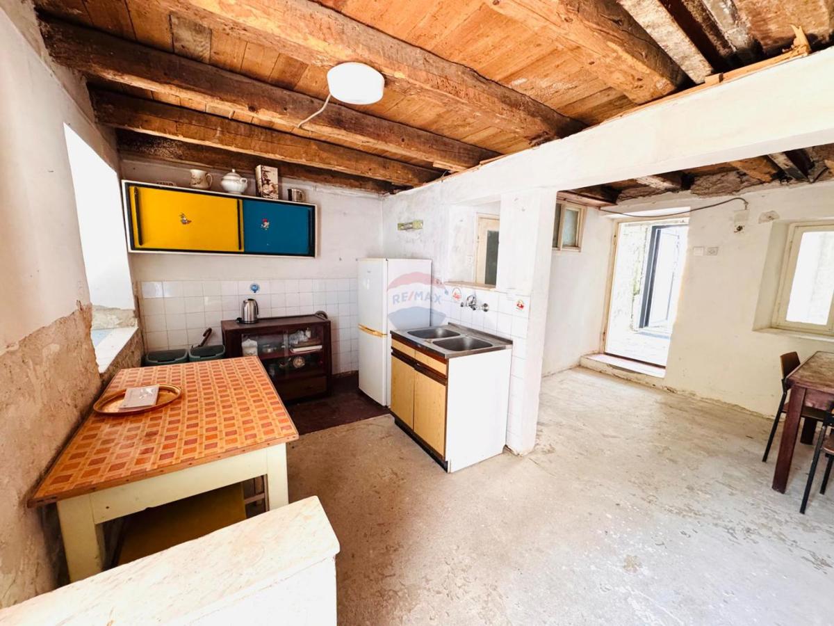 Hiša Grižane-Belgrad, Vinodolska Općina, 60m2