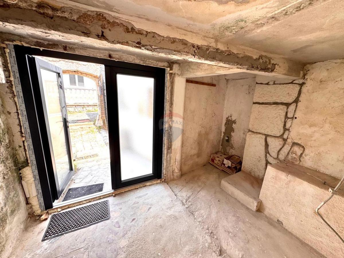 Hiša Grižane-Belgrad, Vinodolska Općina, 60m2