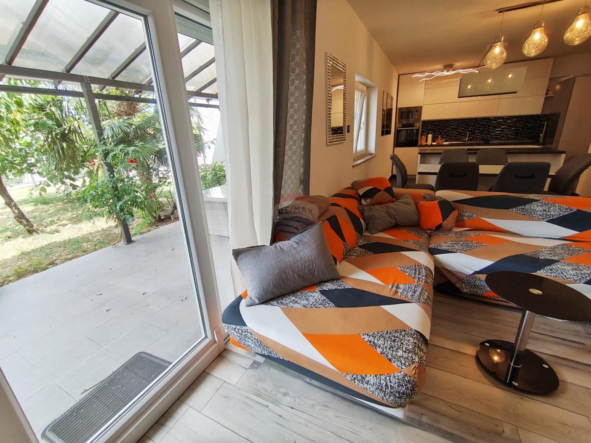 Stanovanje/Apartma Senj, 126,70m2