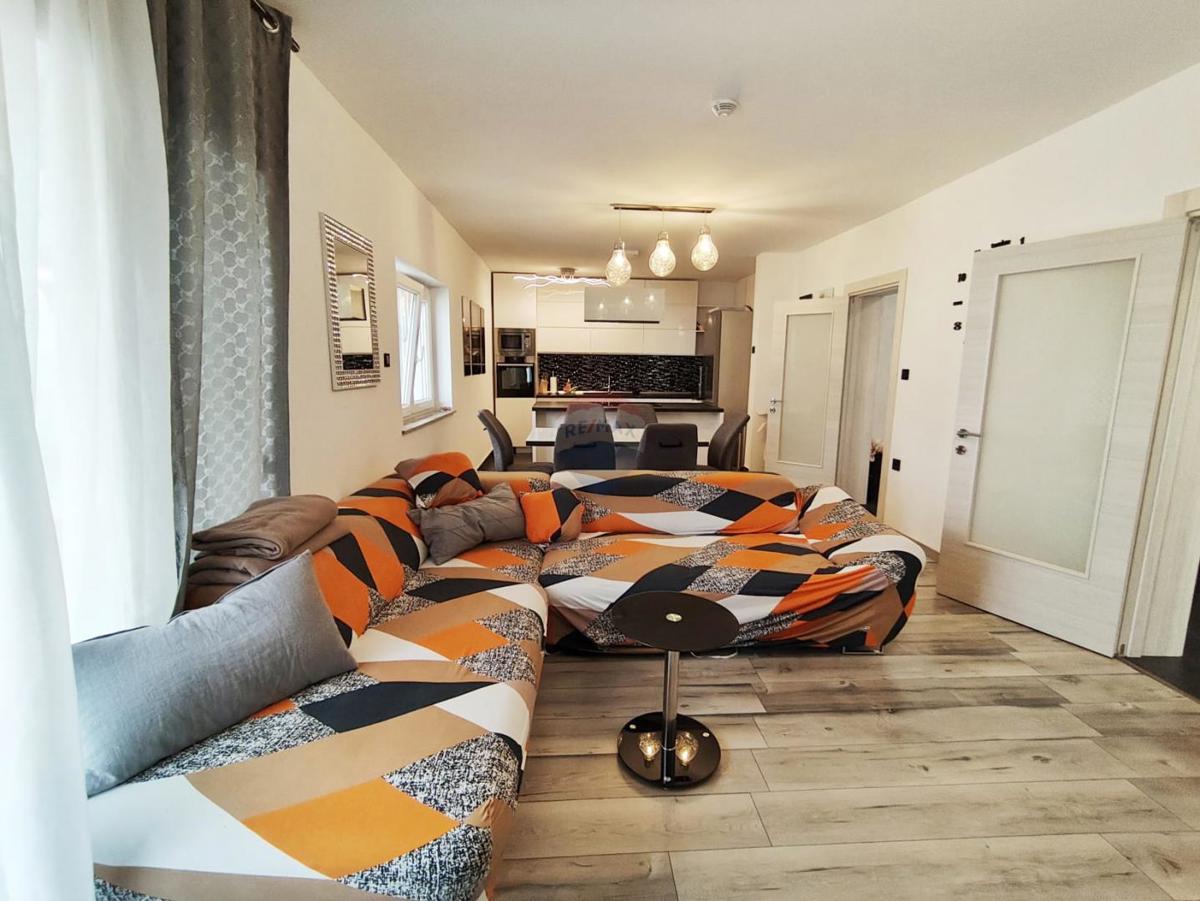 Stanovanje/Apartma Senj, 126,70m2