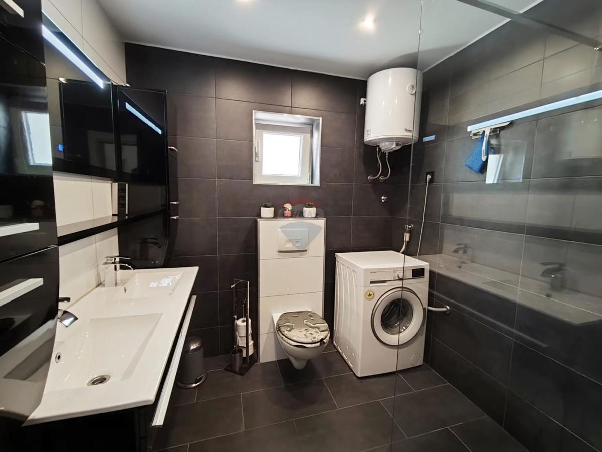Stanovanje/Apartma Senj, 126,70m2