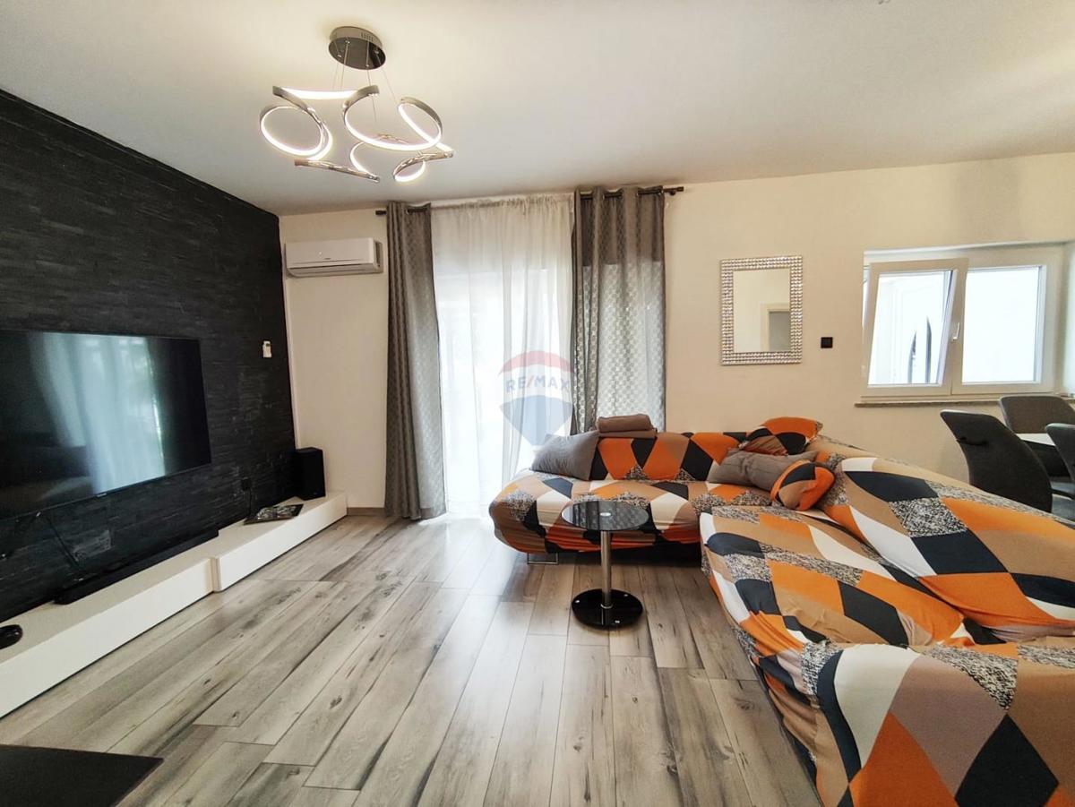 Stanovanje/Apartma Senj, 126,70m2