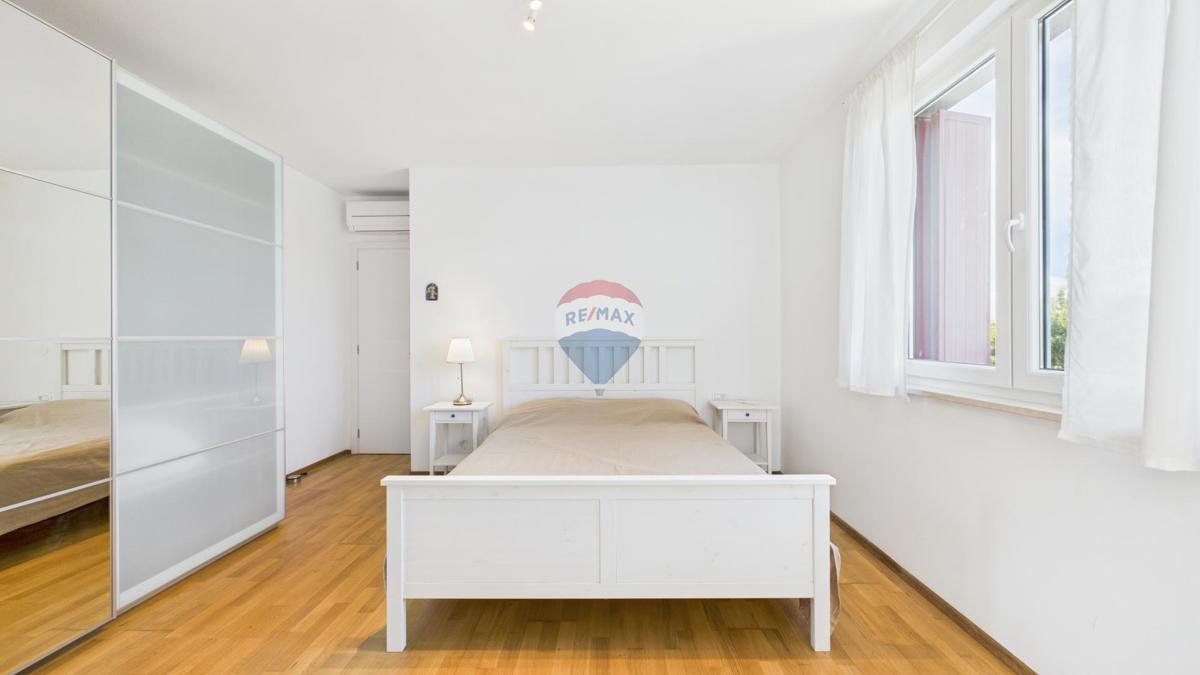 ISTRA, FAŽANA – čudovito stanovanje s pogledom na morje