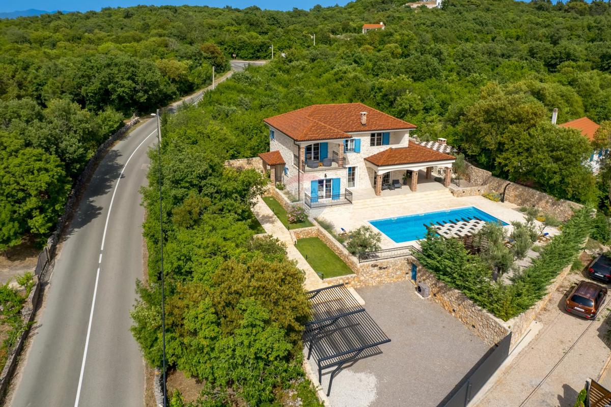 Hiša Kras, Dobrinj, 240m2