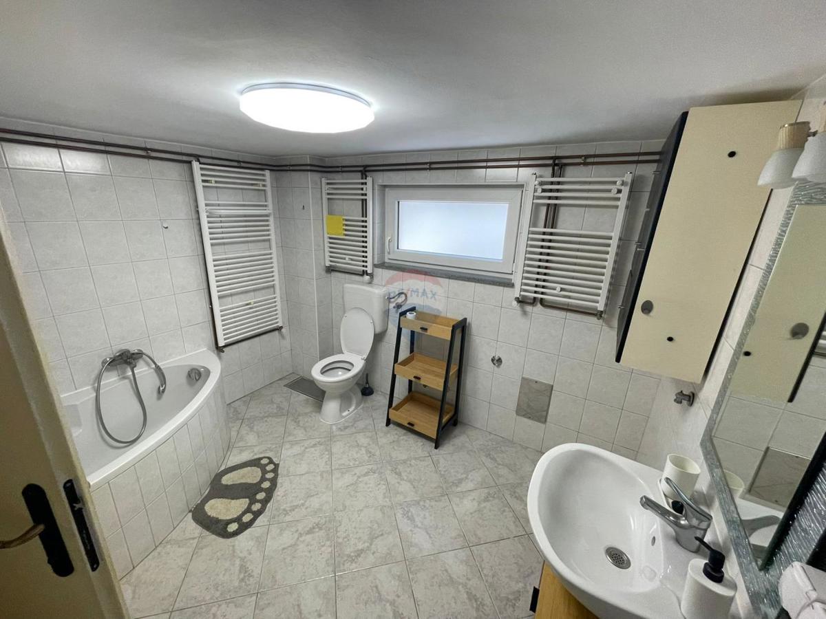 Stanovanje/Apartma Ravnice, Maksimir, 65m2
