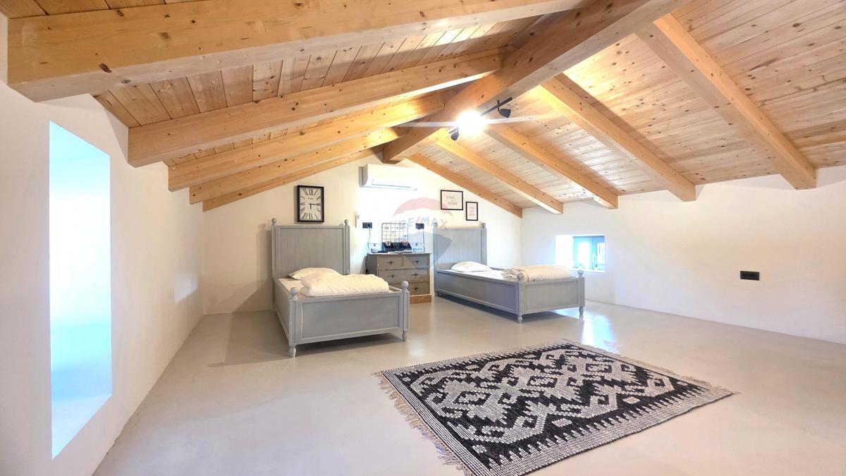 Istra, Buje-Triban – Prenovljena hiša z bazenom