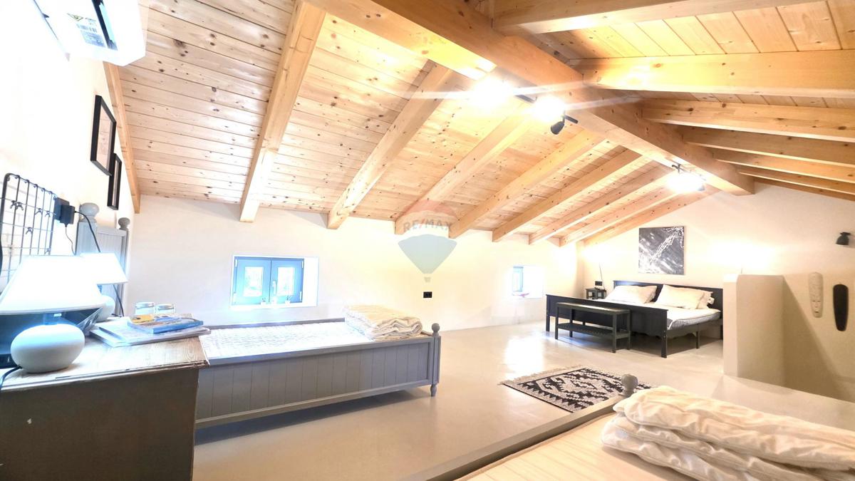 Istra, Buje-Triban – Prenovljena hiša z bazenom