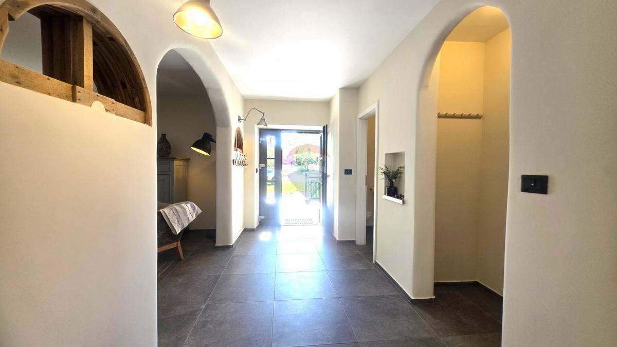 Istra, Buje-Triban – Prenovljena hiša z bazenom