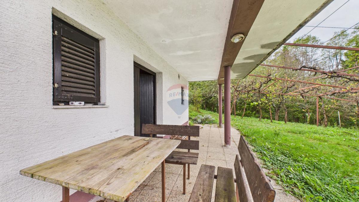 Hiša Gornji Škrnik, Zagorska Sela, 105m2